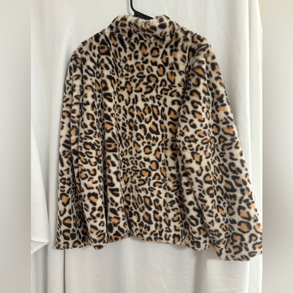 Leopard Print Fur Jacket - Picture 2 of 3